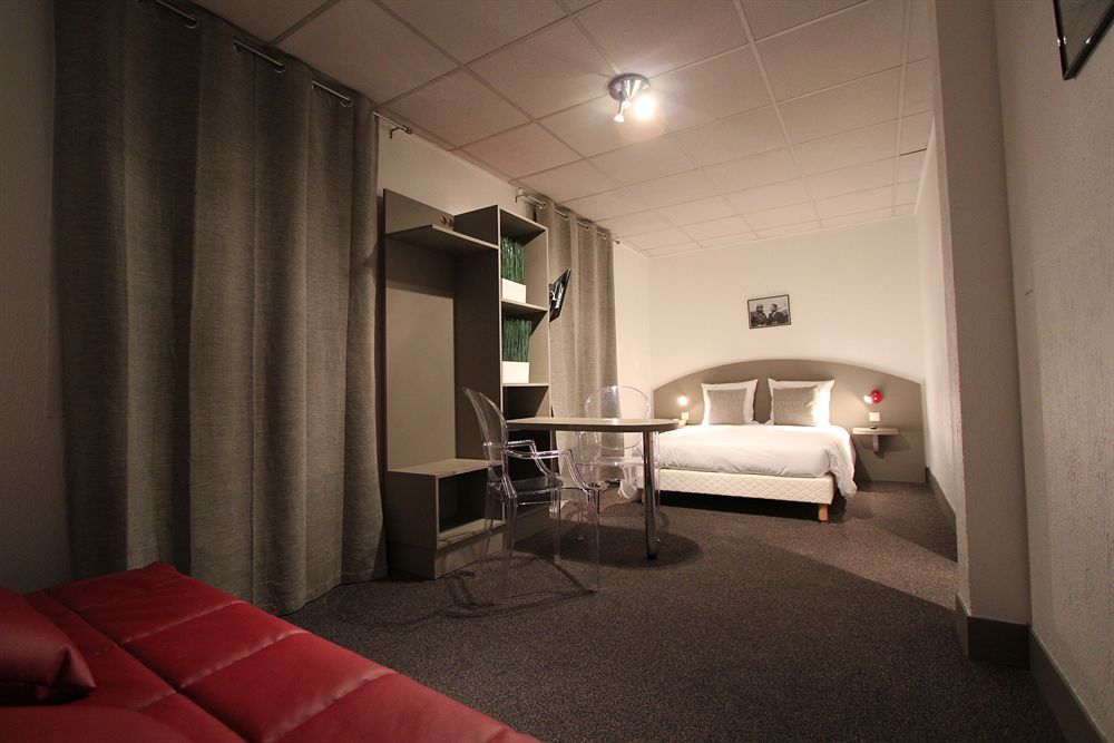 Hotel Vol De Nuit Purpan 2*