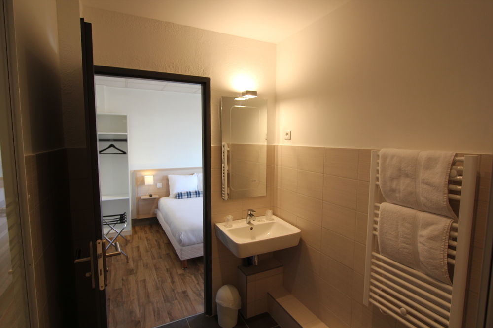 Hotel Vol De Nuit Purpan 2*